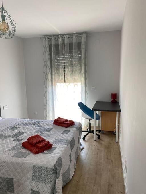 Precioso Alojamiento En La Mejor Zona De Malaga Bagian luar foto